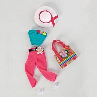 Летний набор одежды, обуви и аксессуаров для куклы